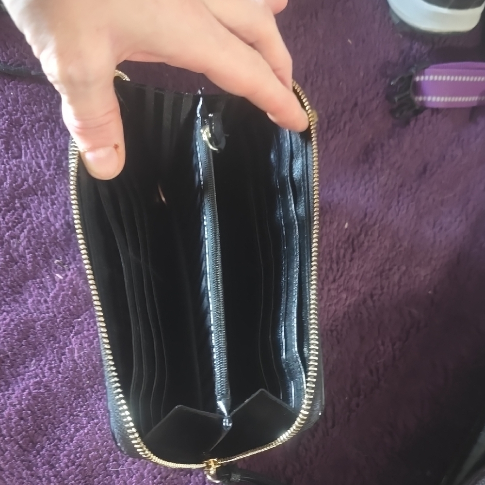 Victoria's Secret Black Wallet with Gold Heart Details - Picture 2 of 2